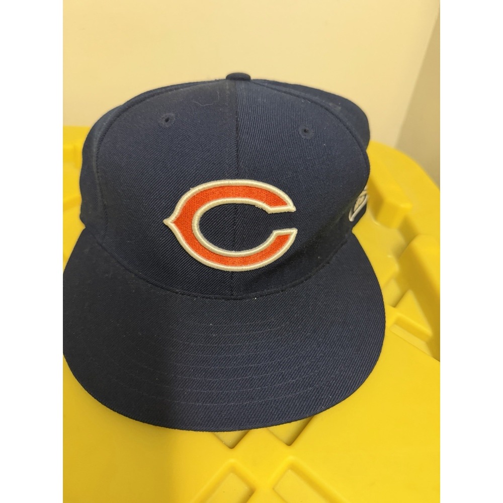 Chicago Bears Hat Men's 7 1/8 NFL Football On Field Vintage Fitted Cap Blue